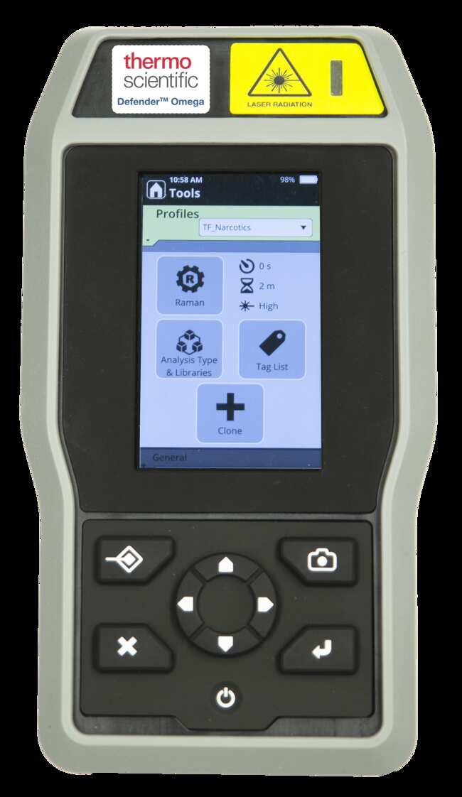 Defender&trade; Omega Handheld Raman Analyzer